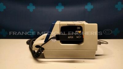 Philips Defibrilator Hearstart XL - YOM 2004 (Powers up) - 3