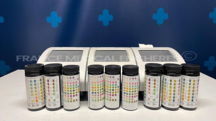 Lot of 3 Siemens Urine Analyzers Clinitek Status Plus - S/W 2.500.001/2.400.001/2.350.001 - w Siemens reagent strips for urinalysis Multistix 8SG (All power up)