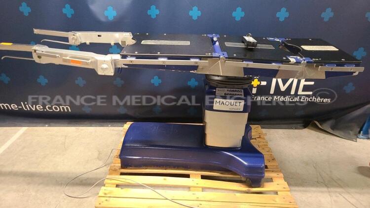 Maquet Operating Table Alphastar 1132-12AO - YOM 2006 - tested and functional (Powers up)