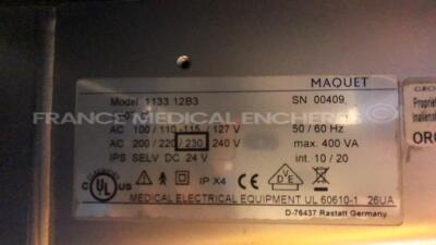 Maquet Operating Table Alphamaxx 1133-12B3 - YOM 2007 - tested and functional - missing remote control (Powers up) - 12