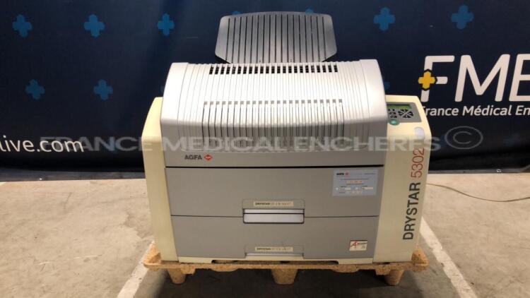 Agfa Digital Multi Format Imager Drystar 5302 - YOM 2007 (Powers up)