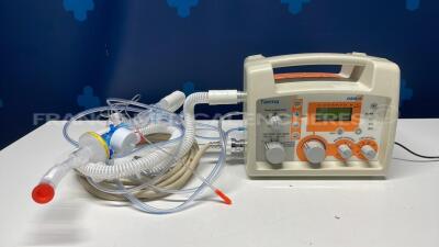 Taema Transport Ventilator Osiris 3 - YOM 2005 - S/W V1.012 - w/ breathing tube (Powers up)