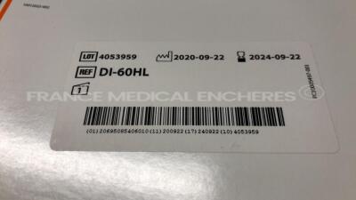 Lot of Smith Medicals Fluid Warmer H-1200 w consumables - YOM 2008 and Linde Microgas 7650-500 (Both power up) - 19