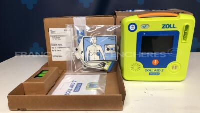 Lot of 2 ZOLL Defibrilator AED 3 Trainers original box never used - sw Language Italian