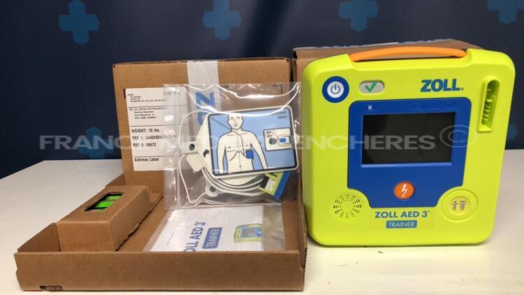 Lot of 2 ZOLL Defibrilator AED 3 Trainers original box never used - sw Language Spanish