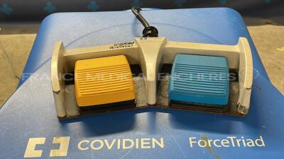 Covidien Electrosurgical Unit Force Triad - YOM 08/2012 - S/W 3.80 - w/ footswitch and cart (Powers up) - 6