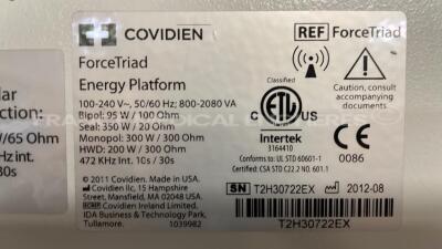 Covidien Electrosurgical Unit Force Triad - YOM 08/2012 - S/W 3.80 - w/ footswitch and cart (Powers up) - 8