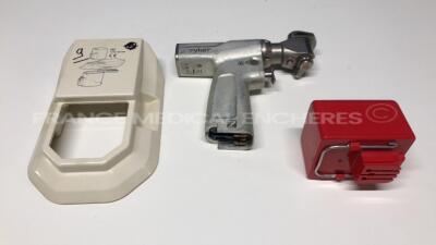 Stryker Sagittal Saw System 7 7208 - w/ Stryker Battery 7126-110 - tested and functional