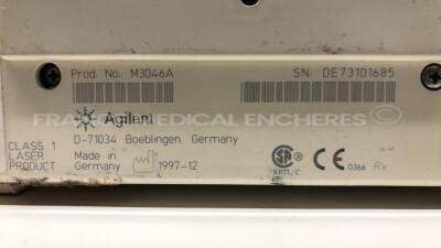 Lot of 2 Patient Monitors HP/Agilent M3046A Viridia M4 /M3 - w/ 5 Philips modules M3000A (Both power up) - 14