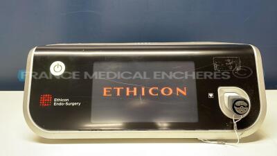 Ethicon Electrosurgical Unit GEN11 - YOM 2012 - S/W 2018-1 (Powers up)