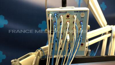 Micromed EEG BQ 2400 ACQ System Plus Evolution - YOM 2012 - S/W 1.04.90 - w/ Micromed SAM 25FO FC1 (Powers up) - 8