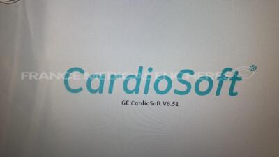 Sebac Cardio-Respiratory Stress Test Masterscreen CPX - YOM 2010 - S/W Cardiosoft 6.51 - w/ Sebac Effort Bike Ergoselect 200 - YOM 2011 - no power cable and 1 miising foot (Both power up) - 5