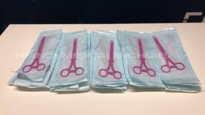 Lot of 25 Gyneas Pozzi Forceps 01.130R - valid until 31/08/2023.