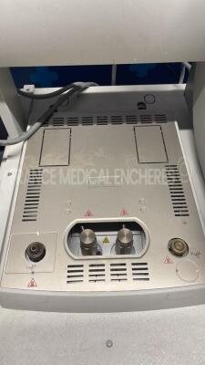 Thermo Chromatograph Trace GC Ultra - S/W 4.13 w/ Workstation - S/W 1.7.9 (Powers up) - 4