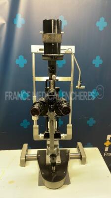 Haag Streit Slit Lamp B900 with optics 10x - w/Luneau electric table L52 (Powers up) - 7