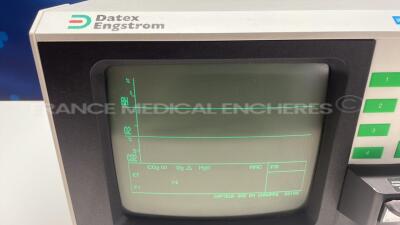 Lot of 1x Datex Engstrom Vital Signs Monitor Capnomac Ultima and 1x Colin Tensiometer BP 103 NC (Both power up) - 5