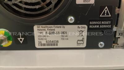 Lot of GE/Datex Ohmeda Monitoring including 2 Monitors USE1913A - 1 x Monitor D-LCC-19-02 - 3 x docking stations F-CU8-11-VG1 6 - 4 x modules E-INTPSM - 14