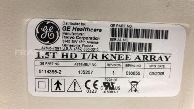 Lot of GE Coils For MRI HD incuding 1 x Liberty 9000 8CH Breast Coil Headrest YOM 2007 - 1 x Signa HD 1.5T Phased Array Shoulder Coil YOM 2007 - 1 x 1.5T HD T/R Knee Array YOM 2008 - 1 x Torso Array 1.0T YOM 2014 - declared functional by the seller - 25