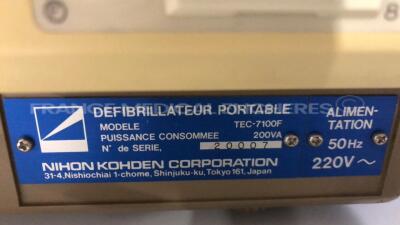 Lot of 1 x Nihon Kohden Defibrillator Cardiolife TEC-7100F and 1 x Hellige Defibrillator Defiport FCP912 (Both power up) - 11