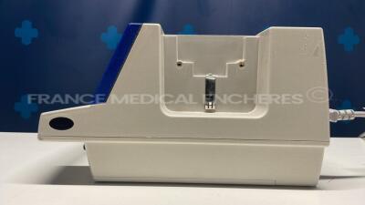 Agilent Defibrillator Heartstream XL - YOM 2001 - missing paddels - no power cable - No power - 2