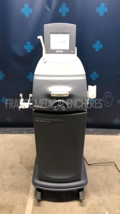 Ethicon Endo-Surgery Mammotome SCM23 w/ Smartvac (Powers up)