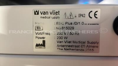 Van Vliet Endoscope Drying Cabinet EDC Plus YOM 2015 (Powers up) - 7