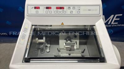 Leica Cryostat CM1850UV - 2010 (Powers up) - 4