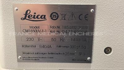 Leica Cryostat CM1850UV - 2010 (Powers up) - 7