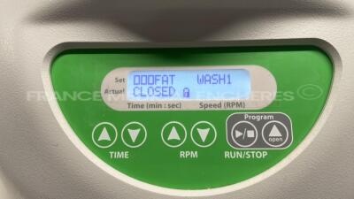 Adipscult Centrifuge Adipspin - S/W 6.RD - no power cable (Powers up) - 2