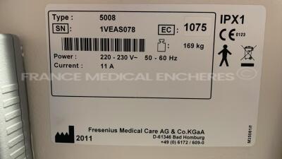 Lot of 2 x Fresenius Dialysis 5008 Cordiax - YOM 2011 - S/W 4.57 - count 42012 hours/ 40363 hours (Both power up) - 9