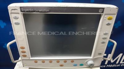Datex Ohmeda Ventilator Engstrom Carestation CS - monitor holder to be changed (No power) - 2