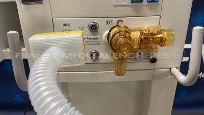 Datex Ohmeda Ventilator Engstrom Carestation CS - monitor holder to be changed (No power) - 3