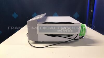 Lot of Smith Medicals Fluid Warmer H-1200 w consumables - YOM 2008 and Linde Microgas 7650-500 (Both power up) - 8