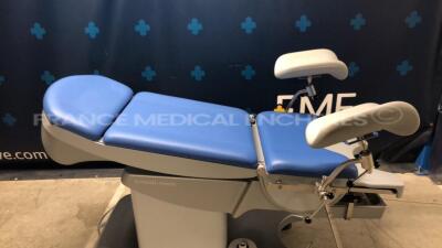 Schmitz Examination and Treatment Chair Medi-Matic 11571500 - YOM 2014 - in excellent condition - tested and fully functional (Powers up) - 6