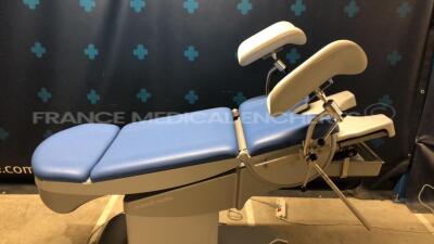 Schmitz Examination and Treatment Chair Medi-Matic 11571500 - YOM 2014 - in excellent condition - tested and fully functional (Powers up) - 7