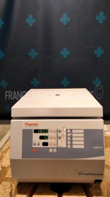 Thermo Centrifuge C3i - no power cable (Powers up)