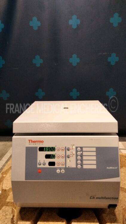 Thermo Centrifuge C3i - no power cable (Powers up)