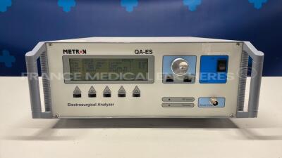 Metron Electrosurgical Analyzer QA-ES - no power cable (Powers up)