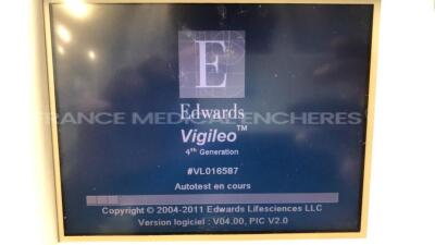 Edwards Lifesciences Patient Monitor Vigileo - YOM 2011 - S/W V04.00 (Powers up) - 6