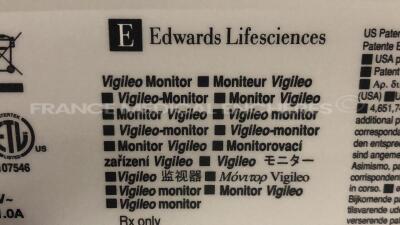 Edwards Lifesciences Patient Monitor Vigileo - YOM 2011 - S/W V04.00 (Powers up) - 7