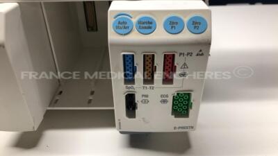 Datex Ohmeda Critical Care Monitor D-LCC15..03... w/ Module support E-PRESTN-00 & F-CU8-10-VGI - YOM 2006 - including cable accessories (Powers up) - 3