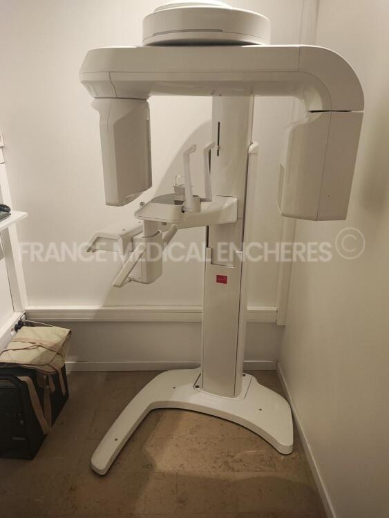 Vatech Panoramic X-Ray 3D PHT 6500 - YOM 2014 - Toshiba X-ray generator X-ray tube 2014 - Declared functional by the seller