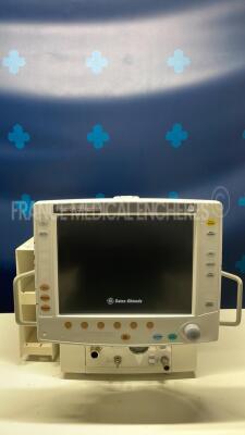 Datex Ohmeda Ventilator Engstrom - S/W 07.01 - no power cable (Powers up)