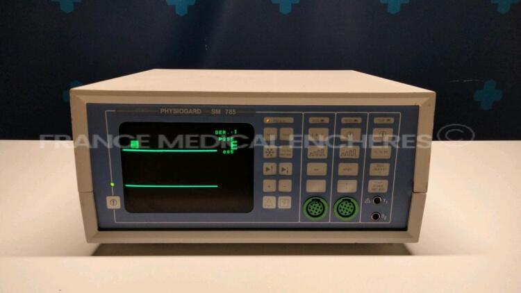 Odem Patient Monitor Physiogard SM 785 (Powers up)