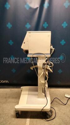 Drager Transport Ventilator Babylog 8000 Plus SW 5.01- COUNTER 2859 hours - YOM 2003 (Powers up) - 2