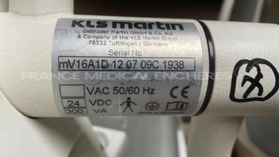 Martin Double Dome Operating Light marLED MV16 and MV10 - YOM 2010 - Functional deinstalled by OEM - 9