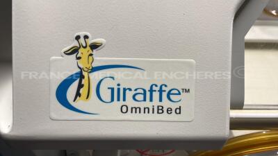 Ohmeda Infant Incubator Giraffe Omnibed  - No power - 4