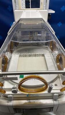 Ohmeda Infant Incubator Giraffe Omnibed  - No power - 5