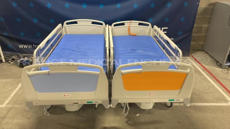 Lot of 2 x Linet Hospital Beds Eleganza 1-1GMR1621-142 and 1GMR1621 153 YOM 2012 (Both power up)