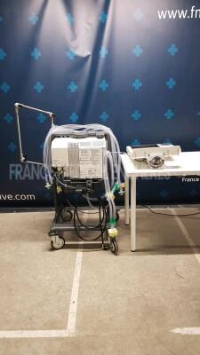 Nellcor Puritan Bennett Ventilator 840 Series - S/W 4-070202-85-AJ - w/ count 53679 hours missing part to hold the monitor (Powers up)